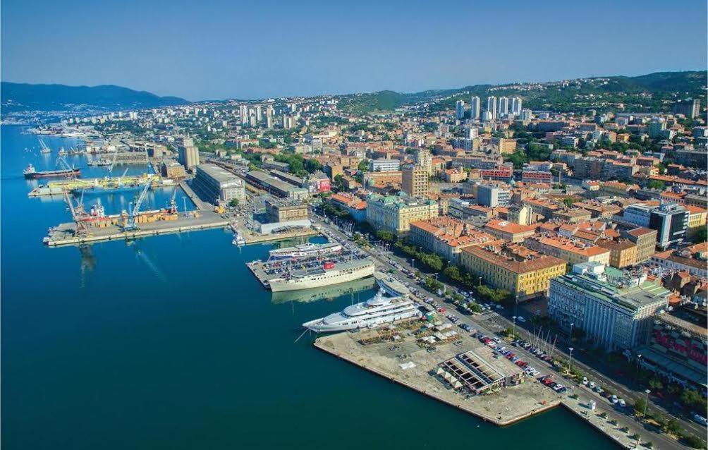 Misel Apartment Rijeka Ngoại thất bức ảnh